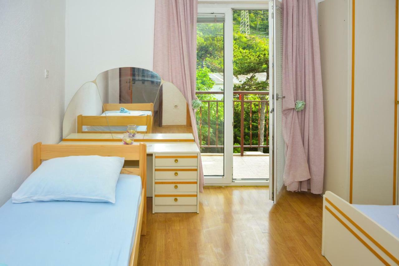 Appartement Luca à Senj  Extérieur photo